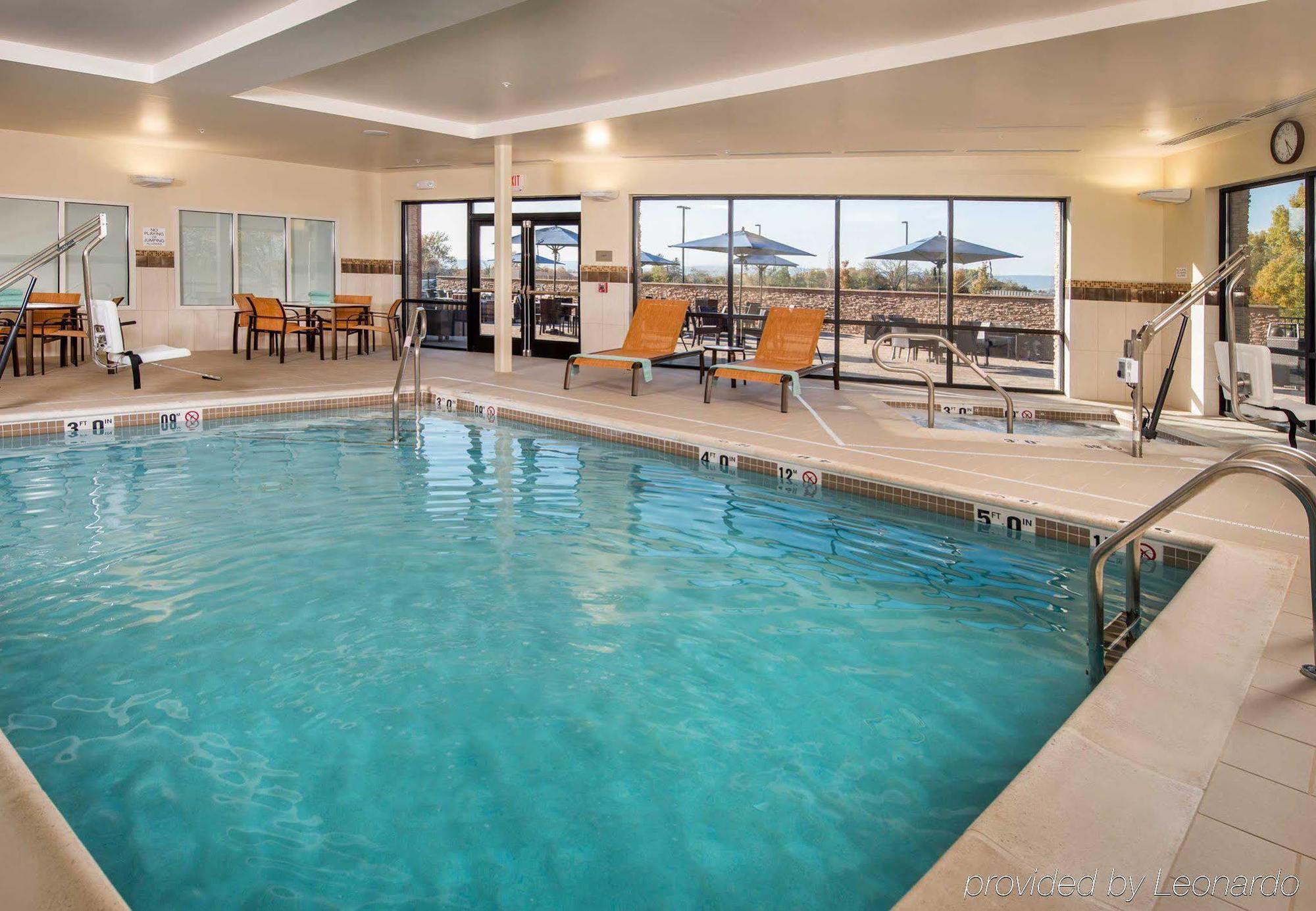 Hotel Courtyard By Marriott Shippensburg Esterno foto